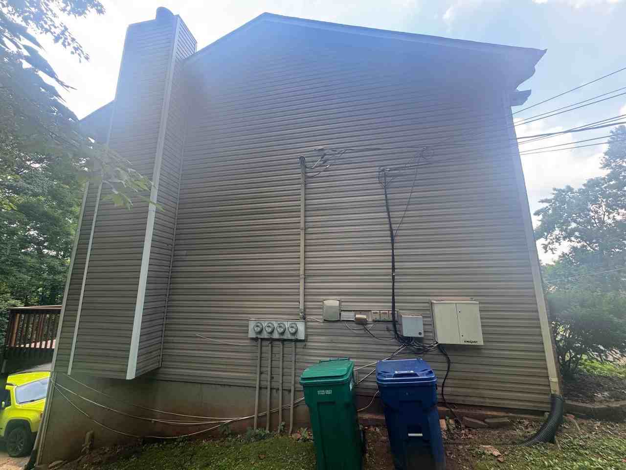 625 Shadywood Ln - Photo 6 of 30