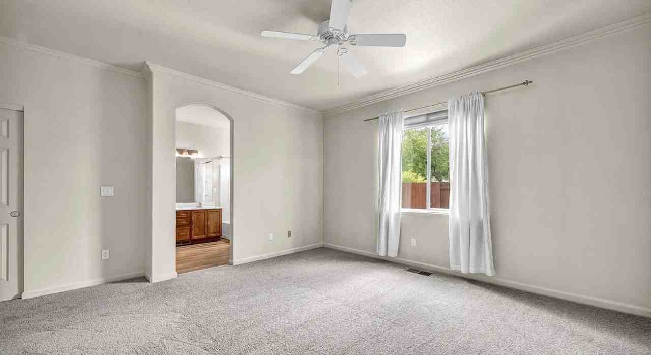 11555 Lone Desert Dr - Photo 6 of 14
