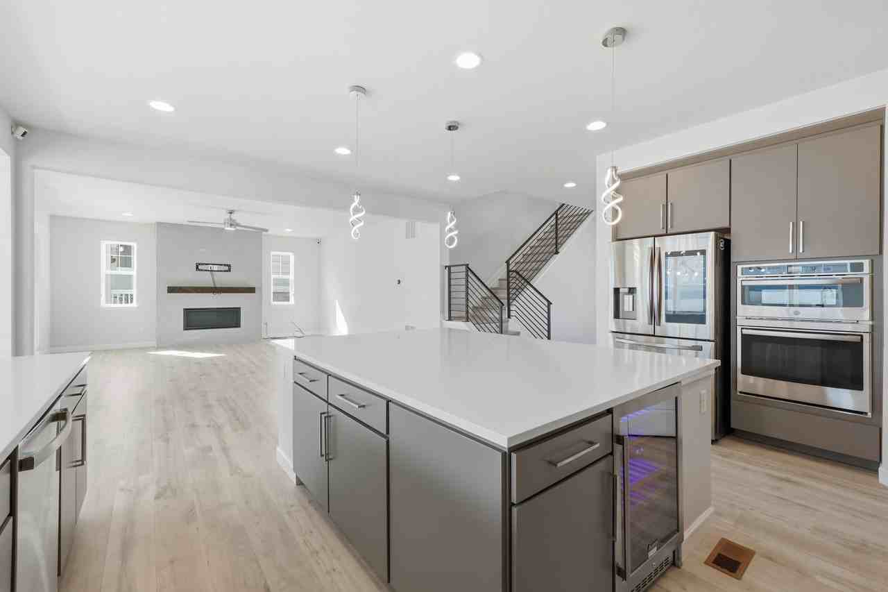 27615 E Geddes Pl - Photo 2 of 40