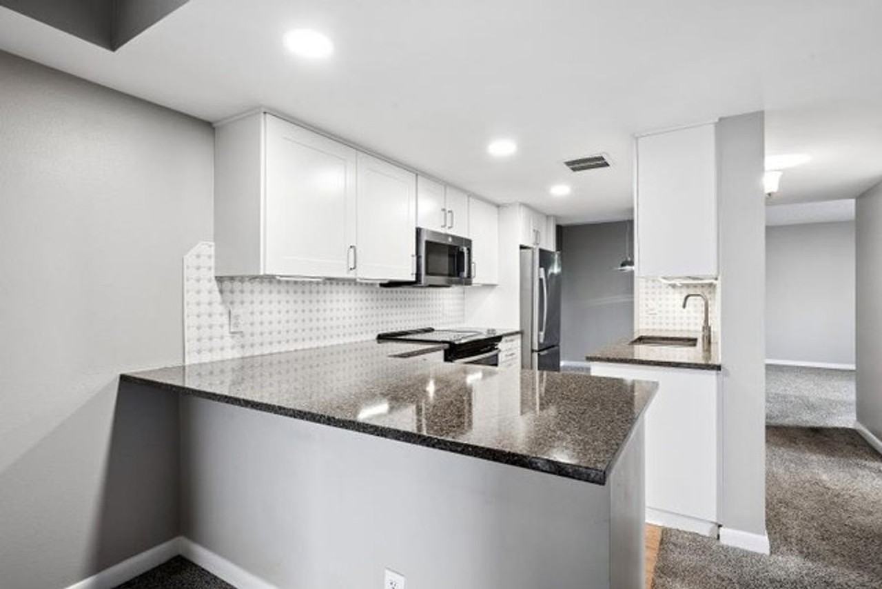 5955 E 10th Ave #409 - Photo 2 of 19