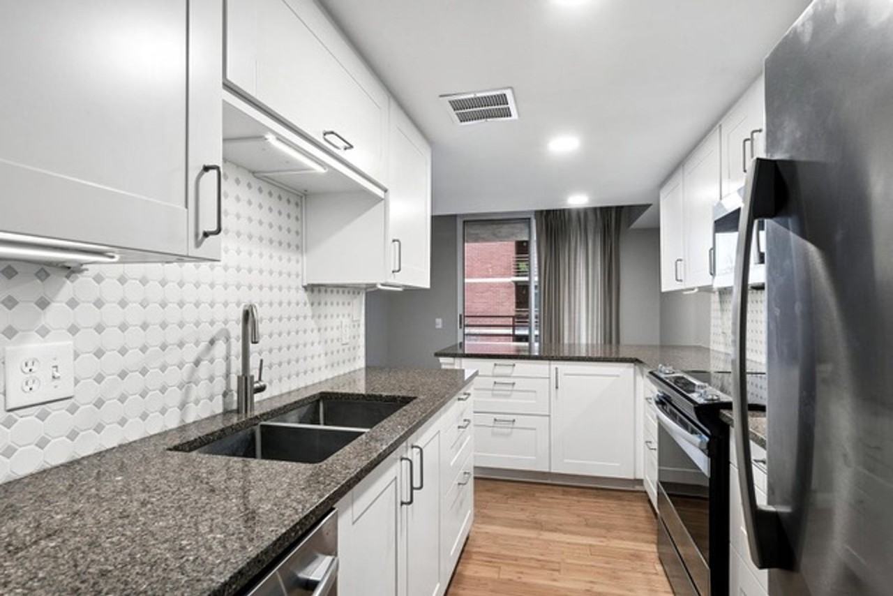5955 E 10th Ave #409 - Photo 3 of 19