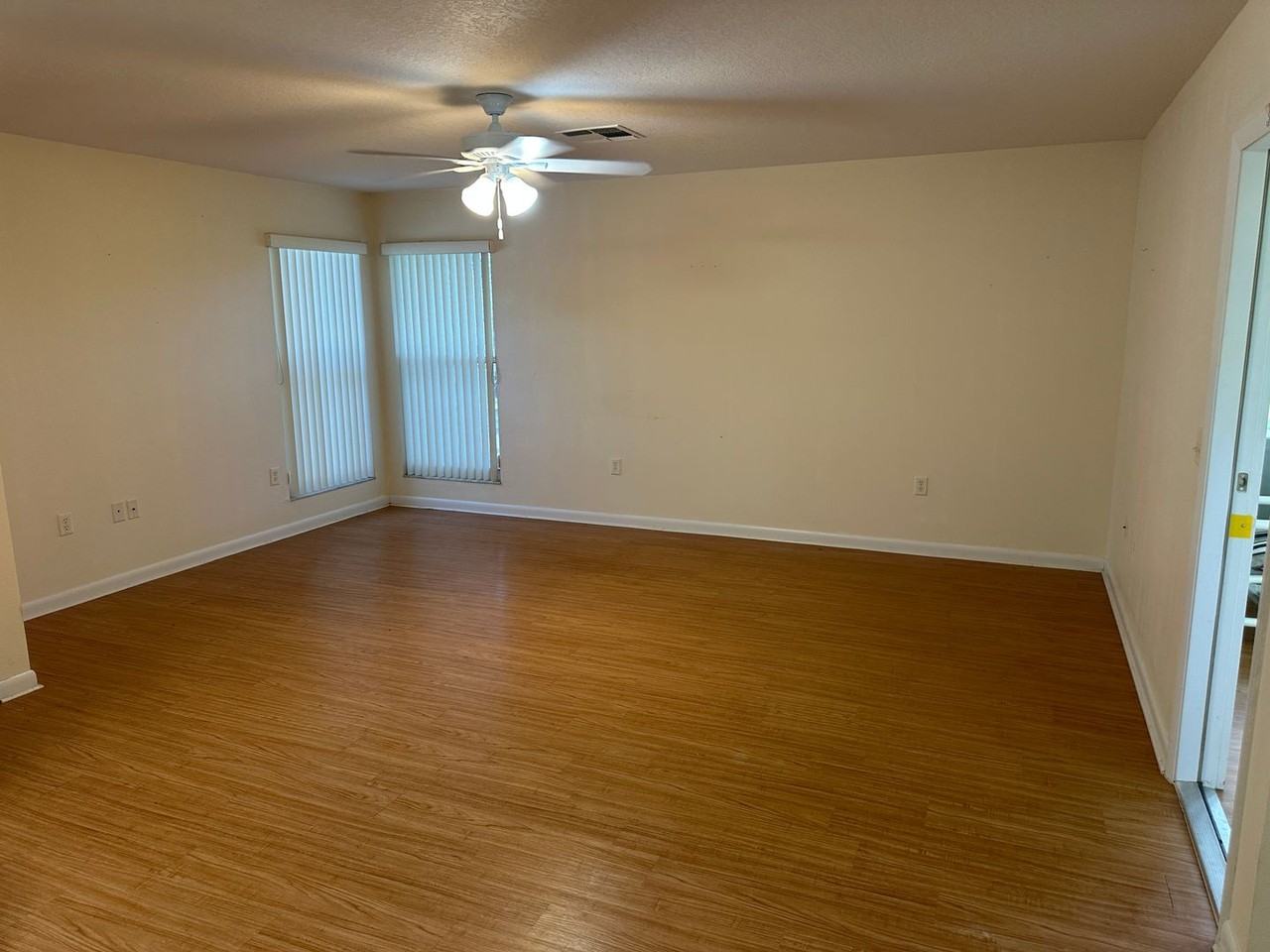 3242 W 3rd St - Photo 2 of 24