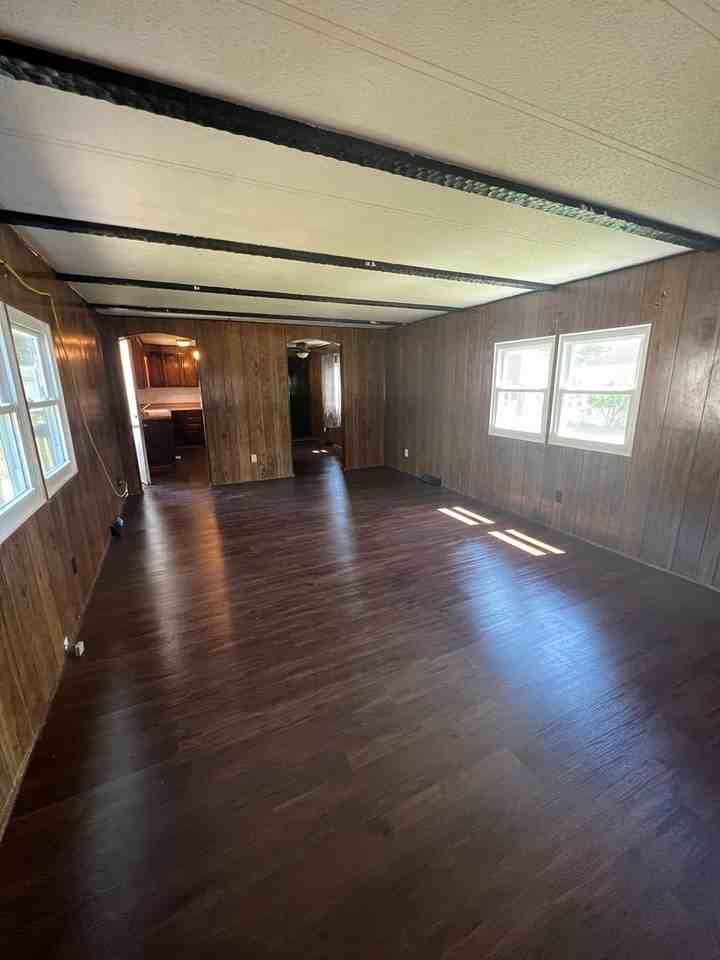 5418 4th Ave - Photo 6 of 18