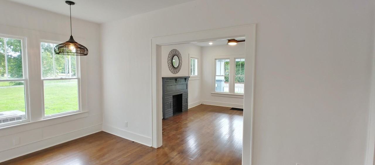 2123 Lyndon Ave - Photo 5 of 33