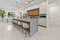 621 Nw 42nd Ave - Photo 1 of 1