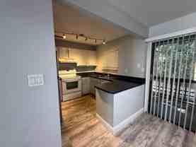 2811 Sw Archer Rd - Photo 1 of 1