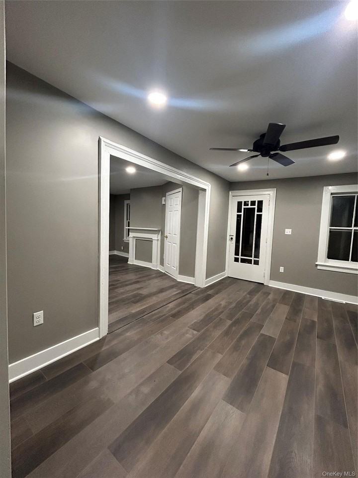 134 N Liberty Dr - Photo 3 of 6