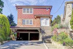 featured image of 7165 Douglaston Pkwy #1
