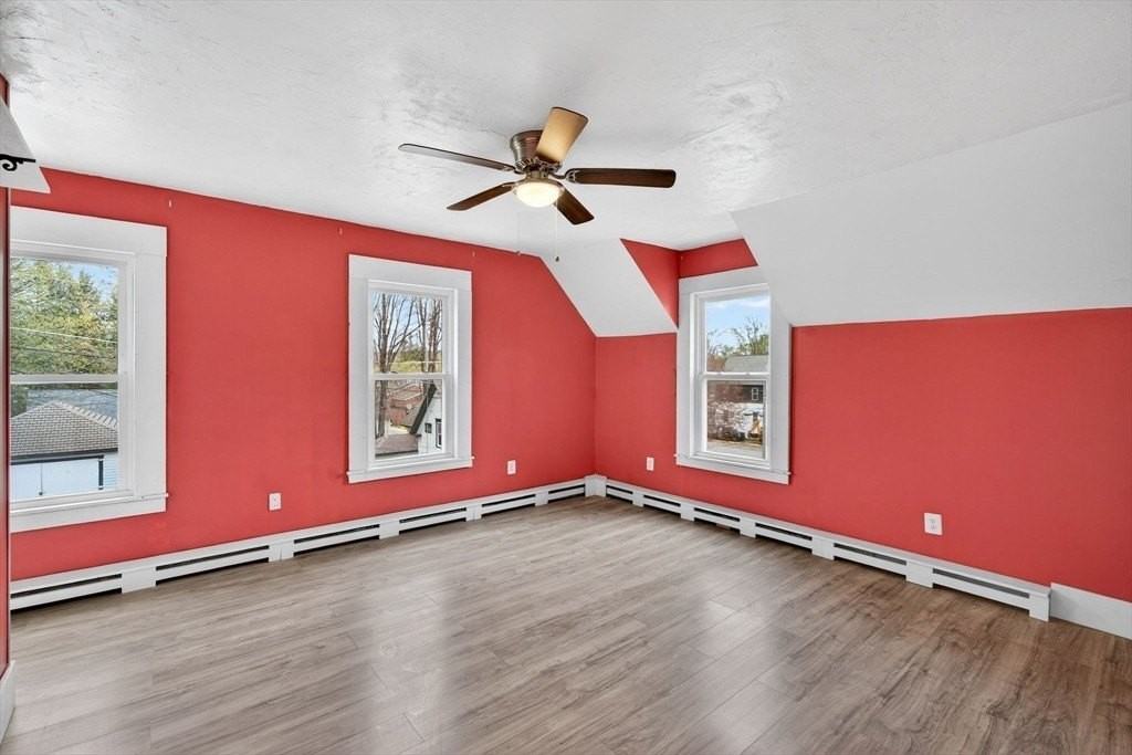 37 W Myrtle St #B - Photo 6 of 9