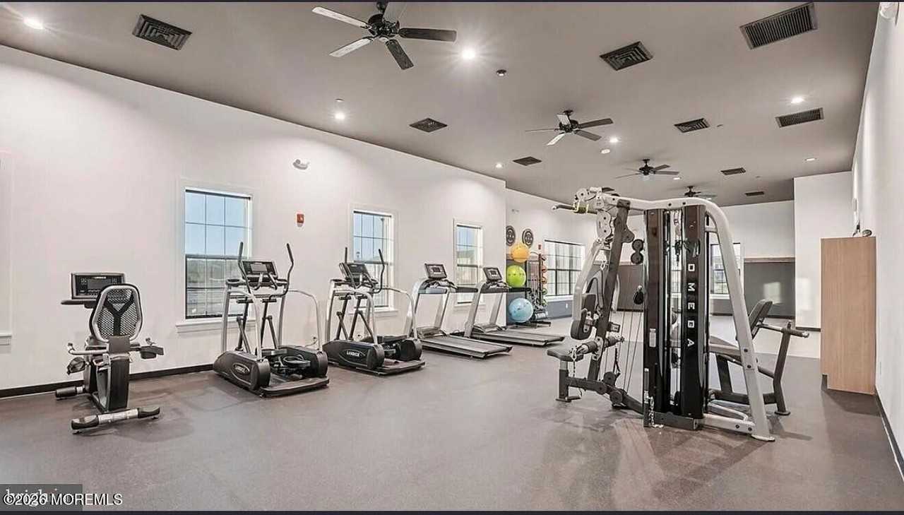177 Corolla Dr - Photo 5 of 15