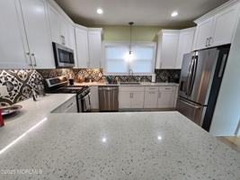 featured image of 408 4th Ave #REAR