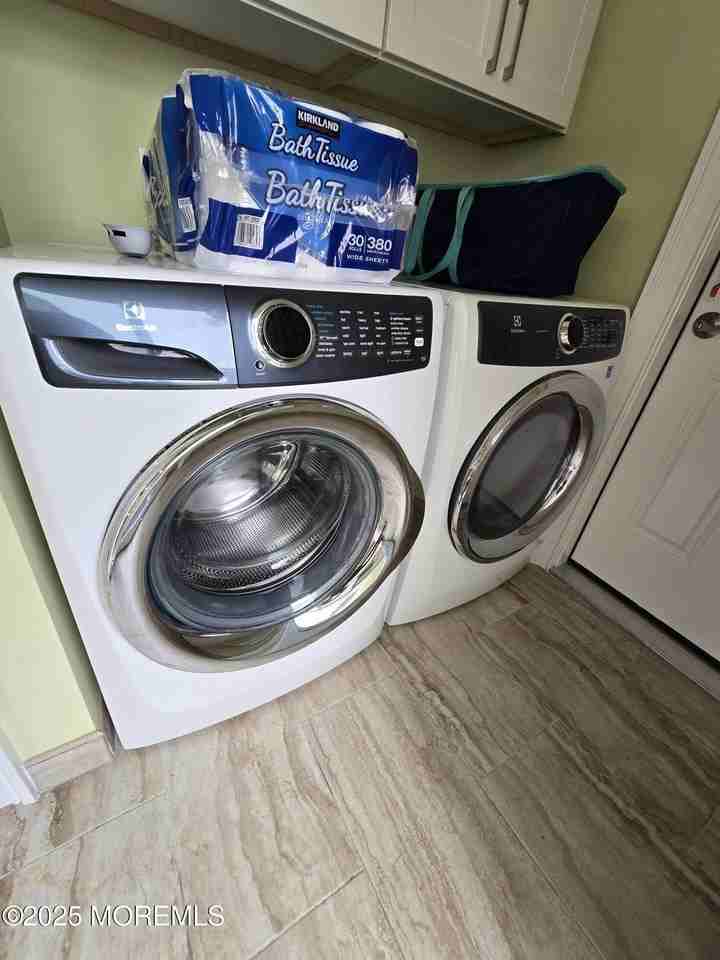 408 4th Ave #REAR - Photo 5 of 12