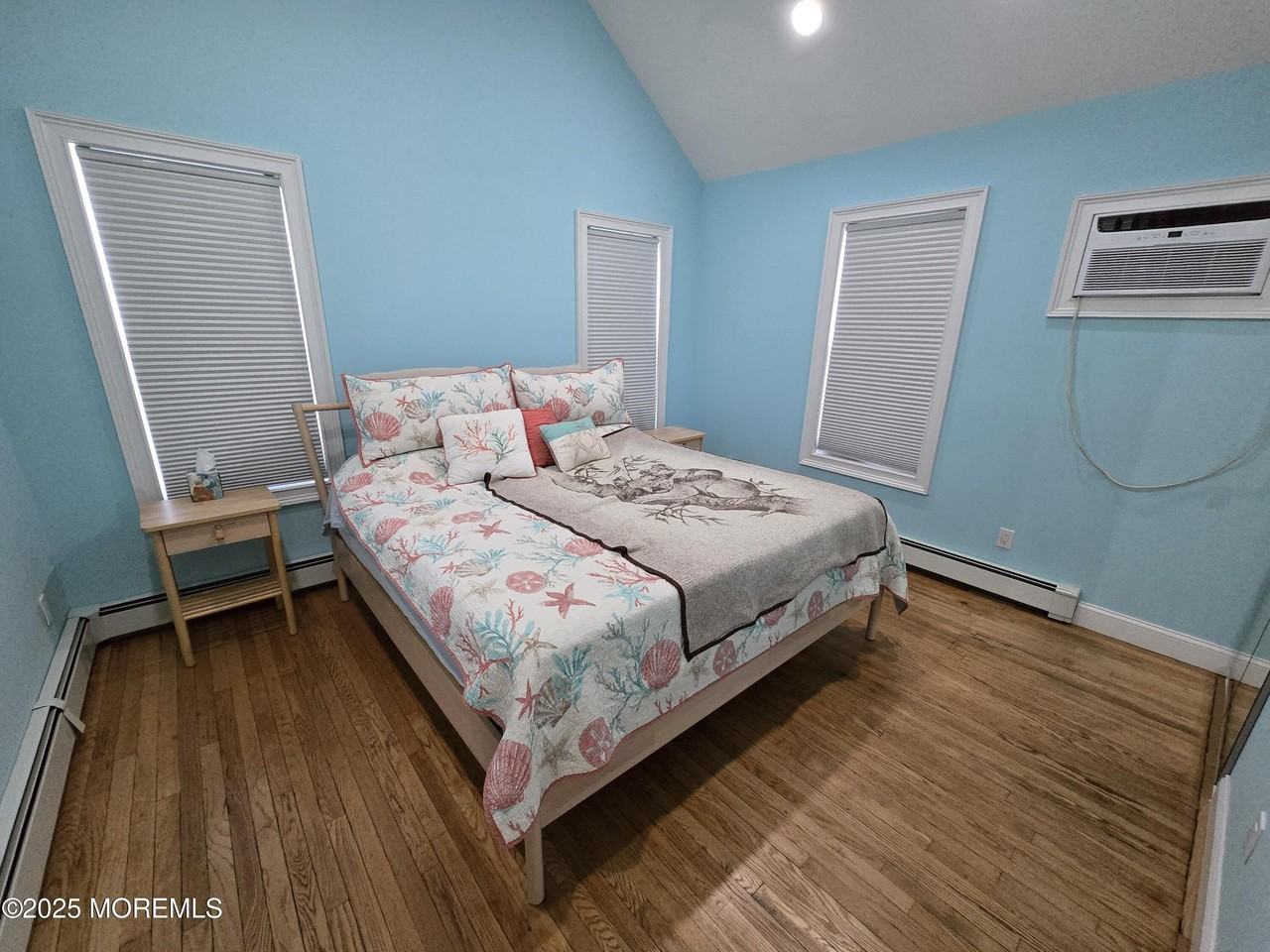 408 4th Ave #REAR - Photo 7 of 12