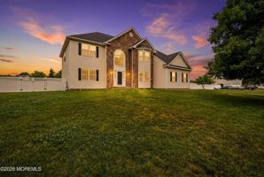featured image of 10 Etty Ct