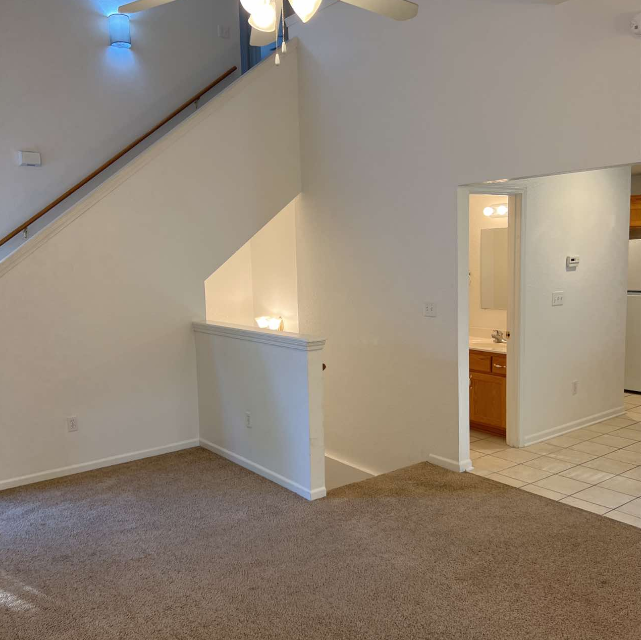 509 Zoll St #B - Photo 4 of 33
