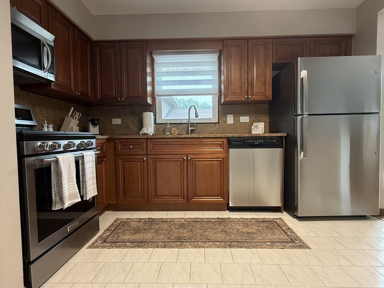 10507 S Terry Dr - Photo 6 of 19