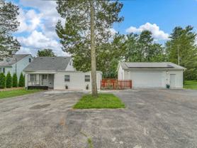 37544 N Columbus Ave - Photo 1 of 1