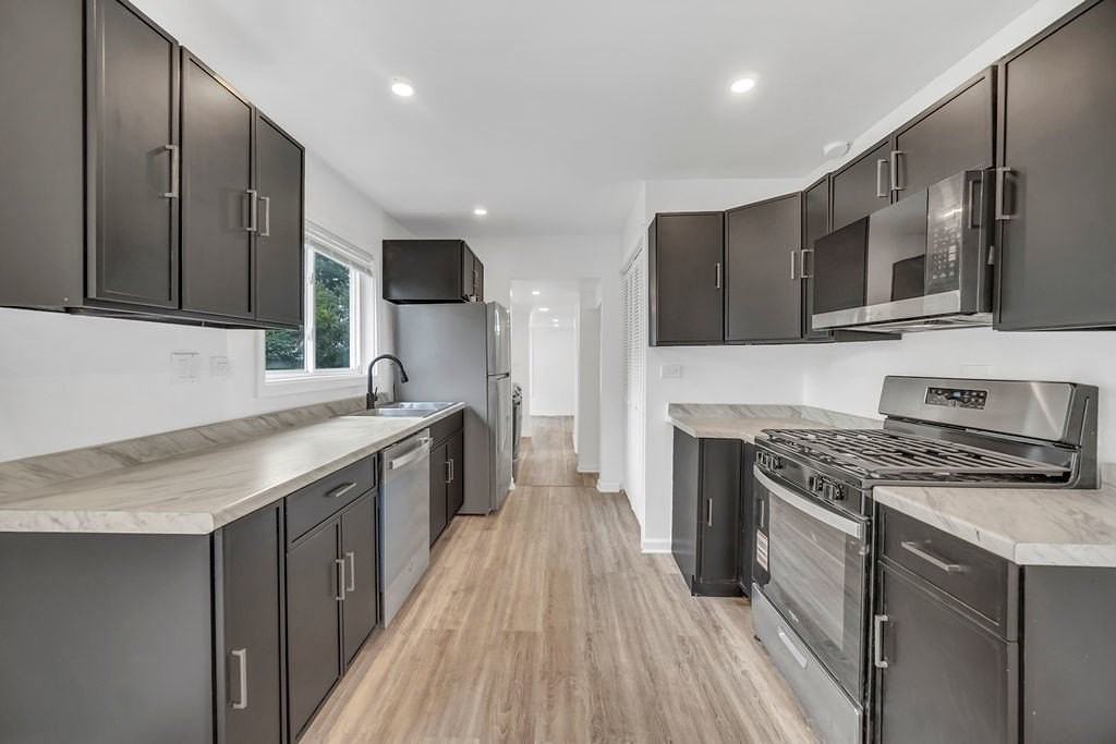 37544 N Columbus Ave - Photo 5 of 28