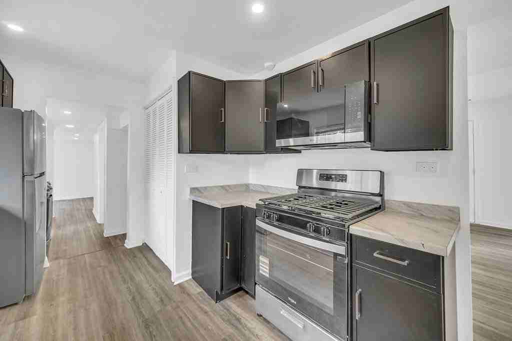 37544 N Columbus Ave - Photo 6 of 28