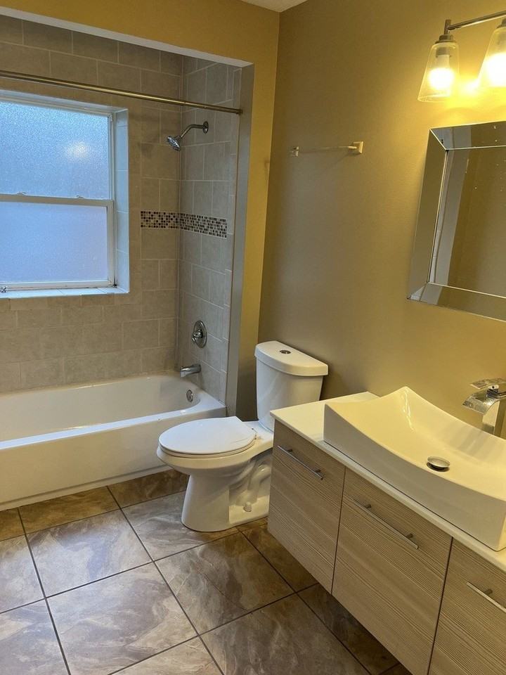 14511 Green St - Photo 4 of 8