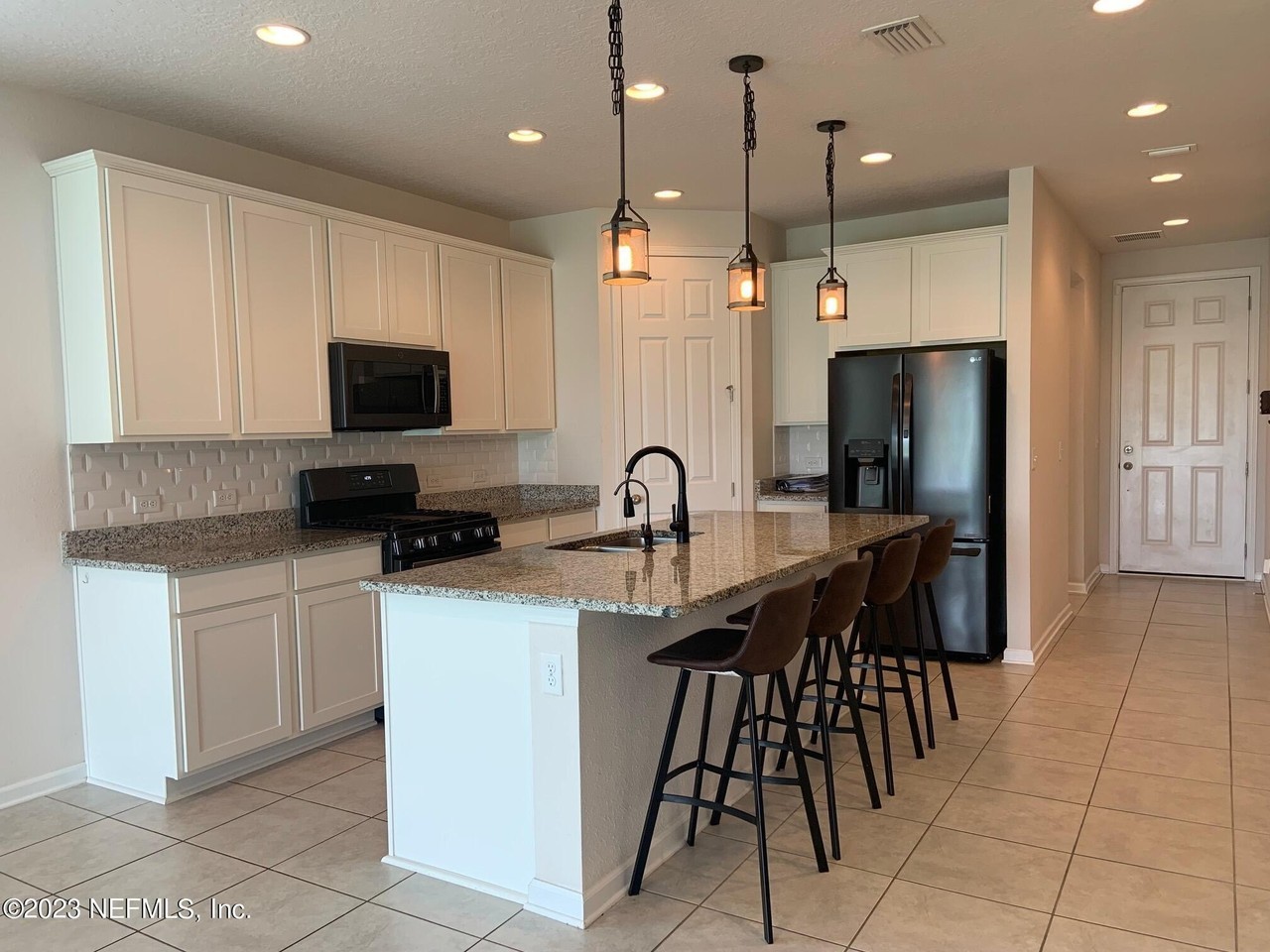 816 Redtail Ln - Photo 7 of 43