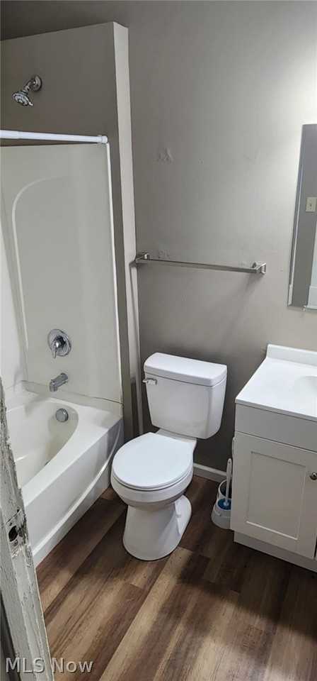 244 Arch St - Photo 7 of 13