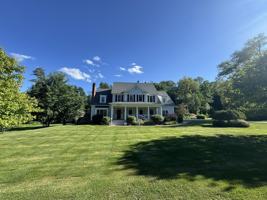 featured image of 163 Taconic Rd