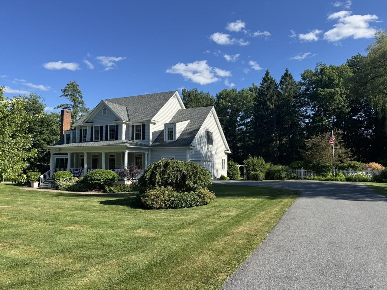 163 Taconic Rd - Photo 3 of 50