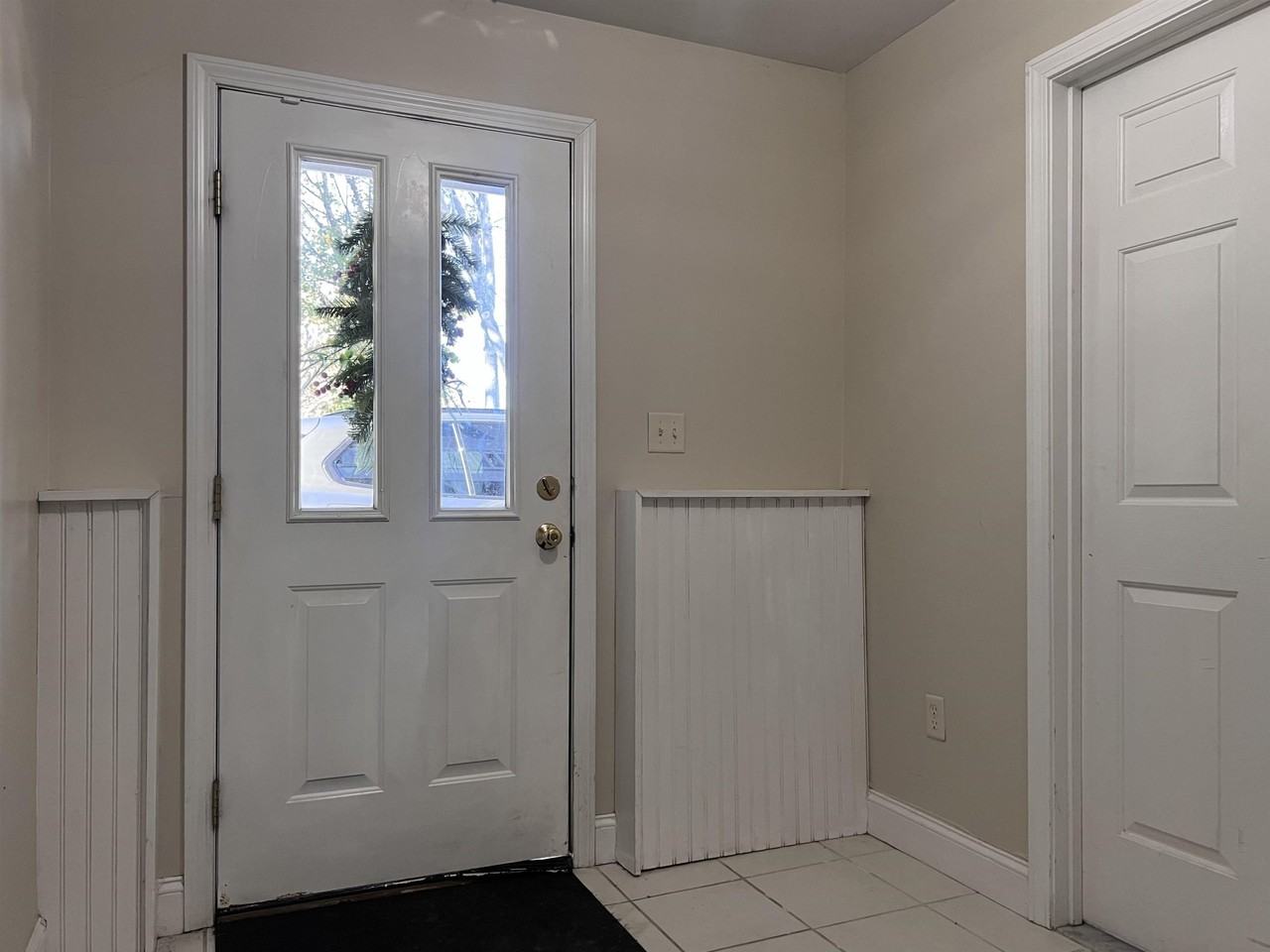 20 Portsmouth Ave #D - Photo 2 of 21