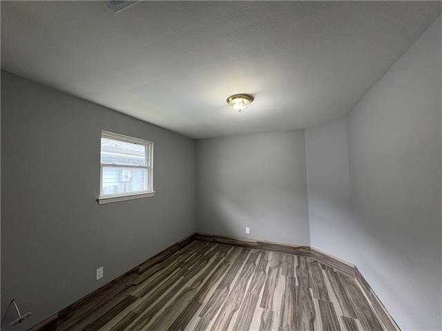 9024 Amour Dr - Photo 7 of 8