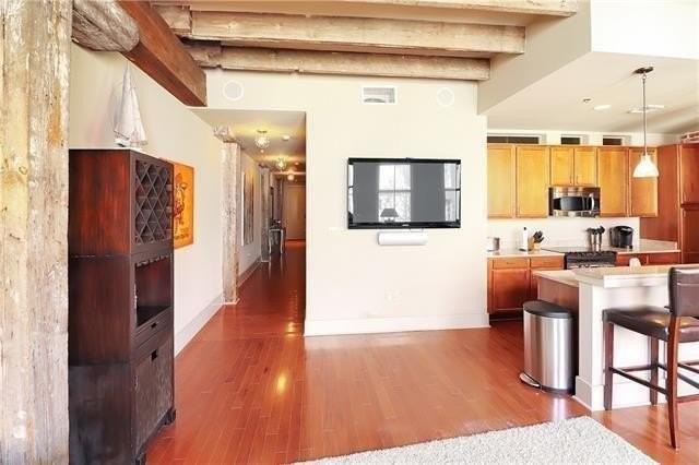 840 Tchoupitoulas St #201 - Photo 7 of 21