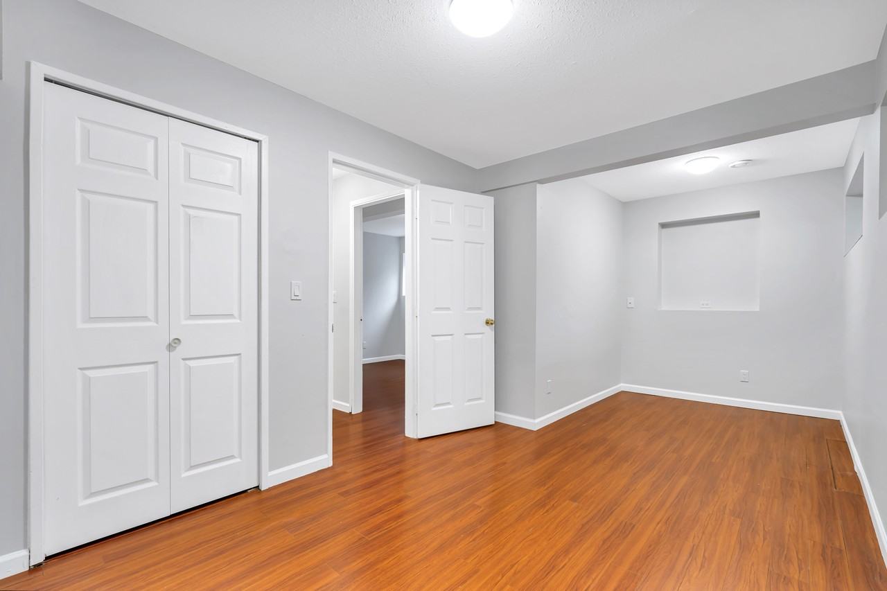 1522 Pitt River Road #Bsmt - Photo 5 of 10