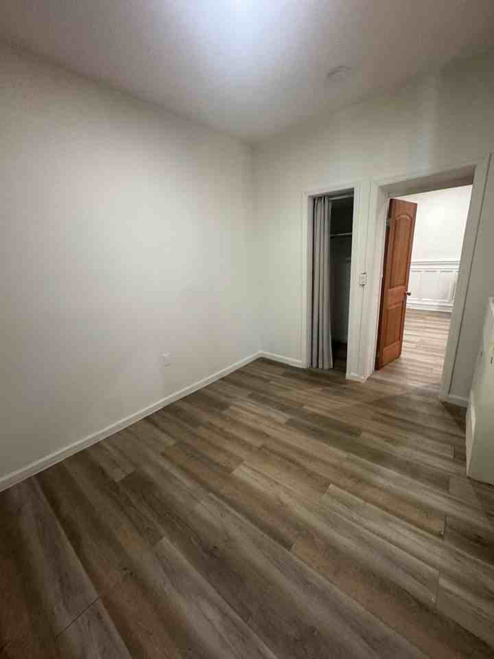 738 Kelly St #2 - Photo 5 of 9