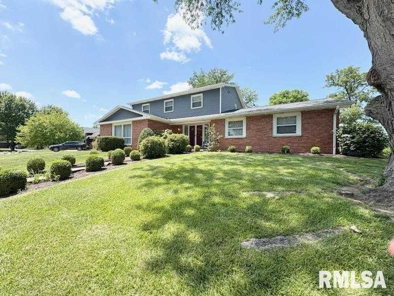 6891 N Fox Point Dr - Photo 2 of 16