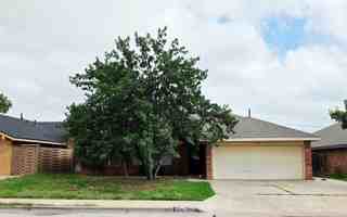featured image of 5208 Lavaca Ave