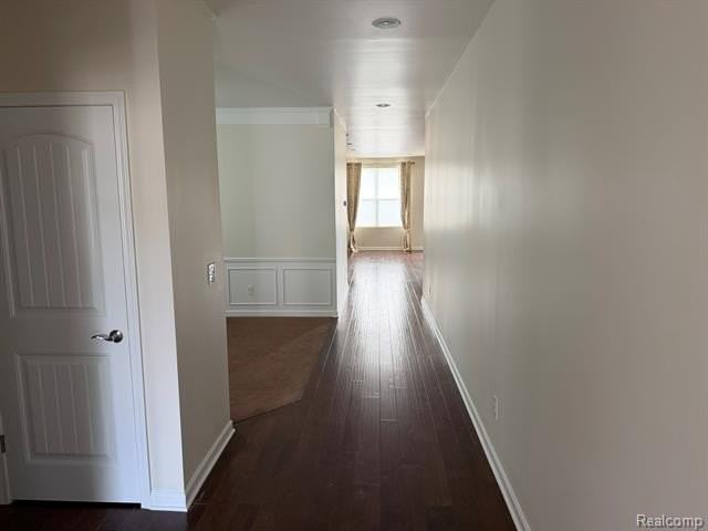 49744 Hartwick Dr - Photo 2 of 33