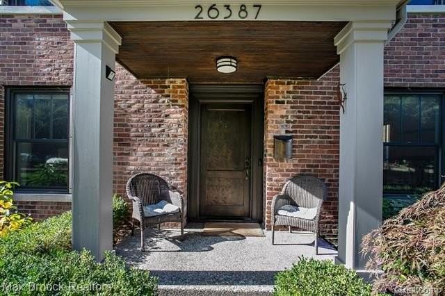 26387 Dundee Rd - Photo 2 of 50