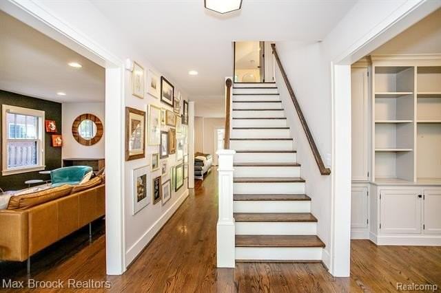 26387 Dundee Rd - Photo 3 of 50