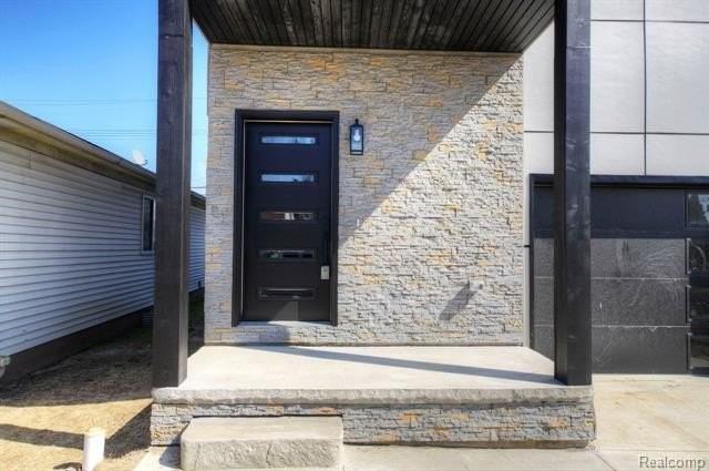 2808 Goodrich St - Photo 2 of 28