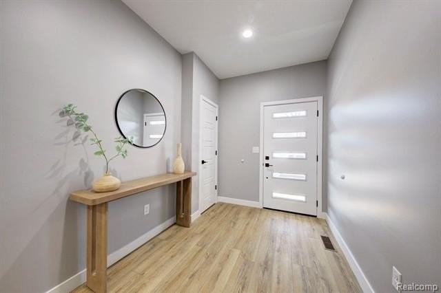 2808 Goodrich St - Photo 3 of 28
