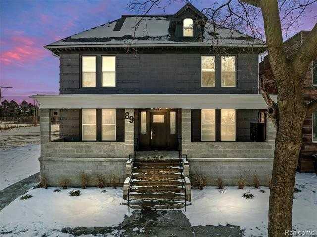 89 W Philadelphia St #8