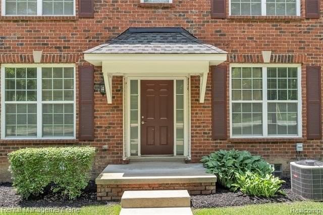 41590 Mitchell Rd - Photo 5 of 45