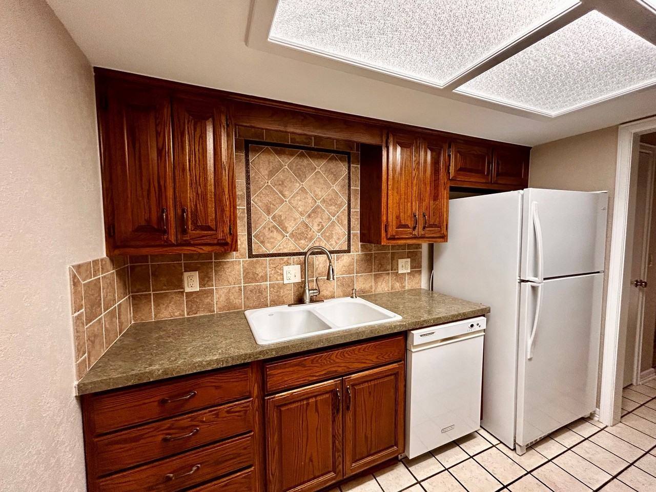 11902 Shady Trail Ln #1 - Photo 4 of 20
