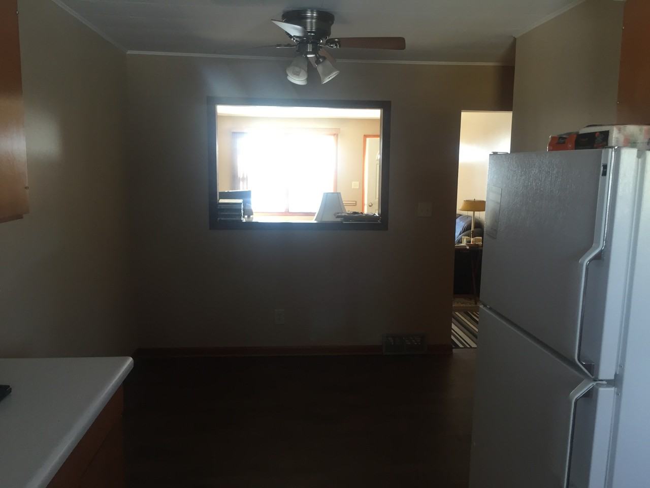 1031 4th St - Photo 3 of 12