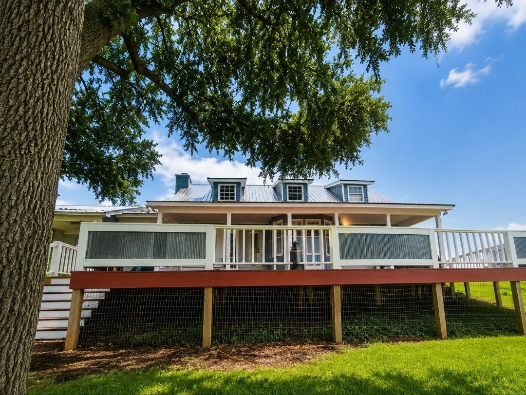 21744 Langford Rd - Photo 4 of 15