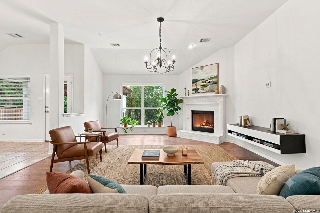 1222 Stetson Grn - Photo 7 of 38