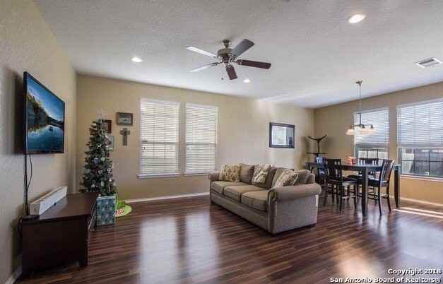4334 Crystal Bay - Photo 3 of 26