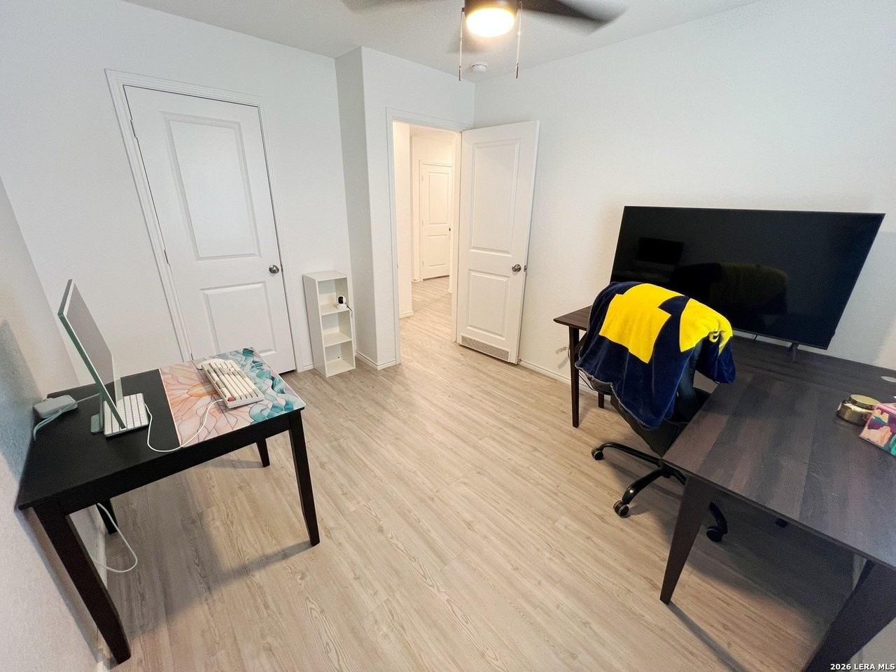 7023 Shears Pl - Photo 4 of 31