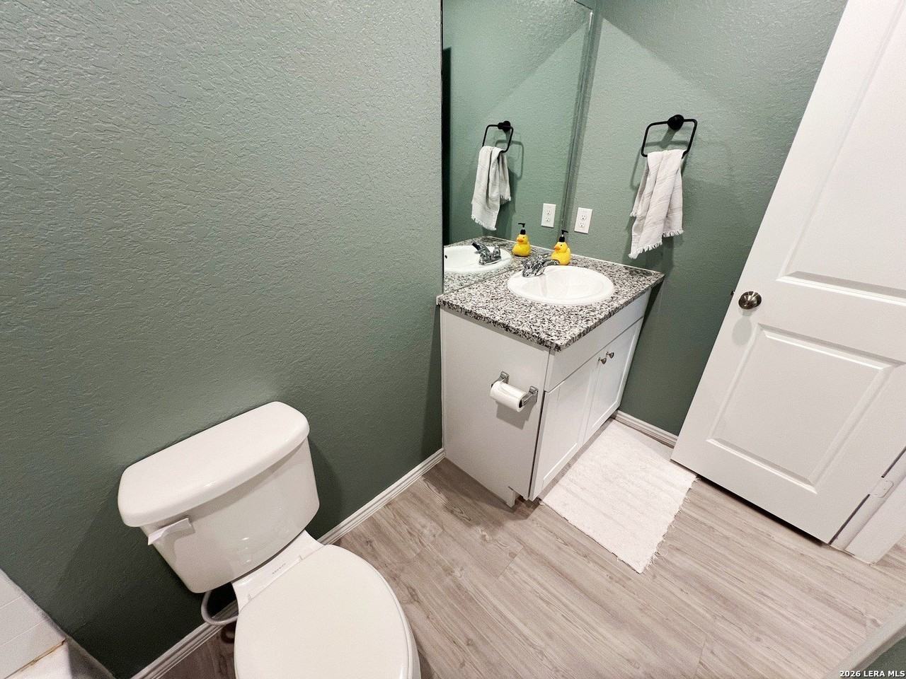 7023 Shears Pl - Photo 5 of 31