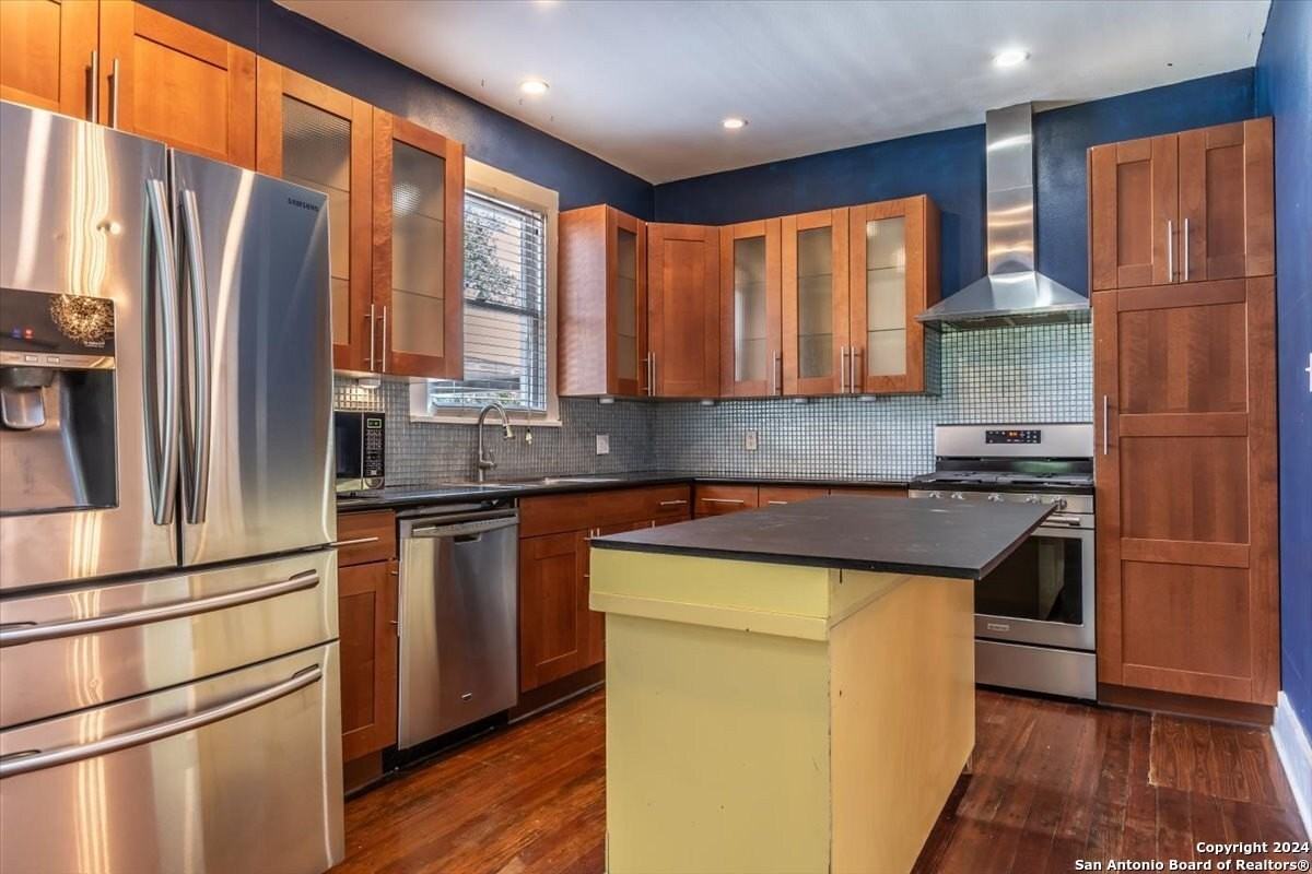 350 Carnahan St - Photo 6 of 16